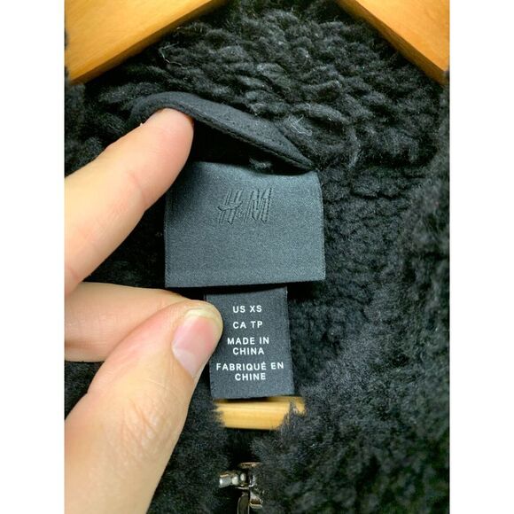 H&M Sherpa Faux Fur Lined Suede Jacket Women’s XS Black‎ Cozy Winter Coat - Picture 8 of 12